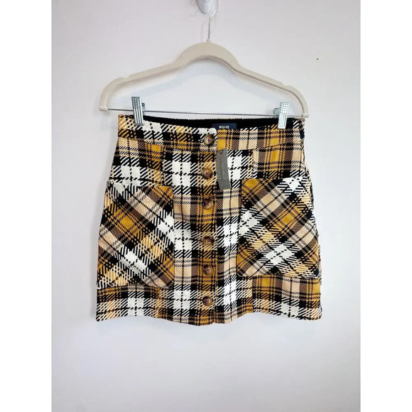 NWT Anthropologie Maeve button front plaid mini skirt size 4P - Picture 3 of 11
